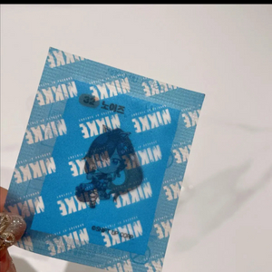 니케 띠부씰 노이즈 미개봉