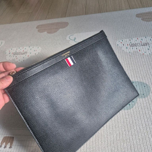 톰브라운 남성클러치