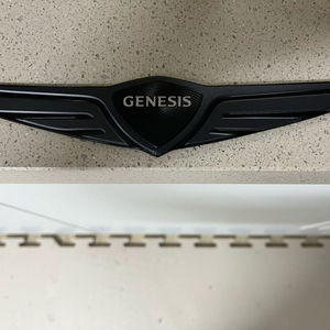 현대 제네시스 블랙에디션 기요새 엠블럼