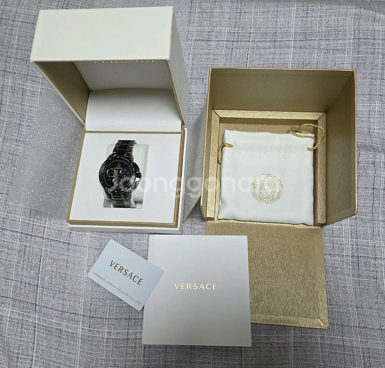 [정품 새제품] 명품 베르사체 남성시계. VERSACE--4