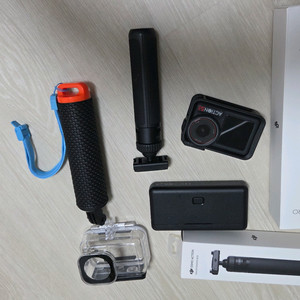 DJI 액션5프로 어드벤처콤보입니다.