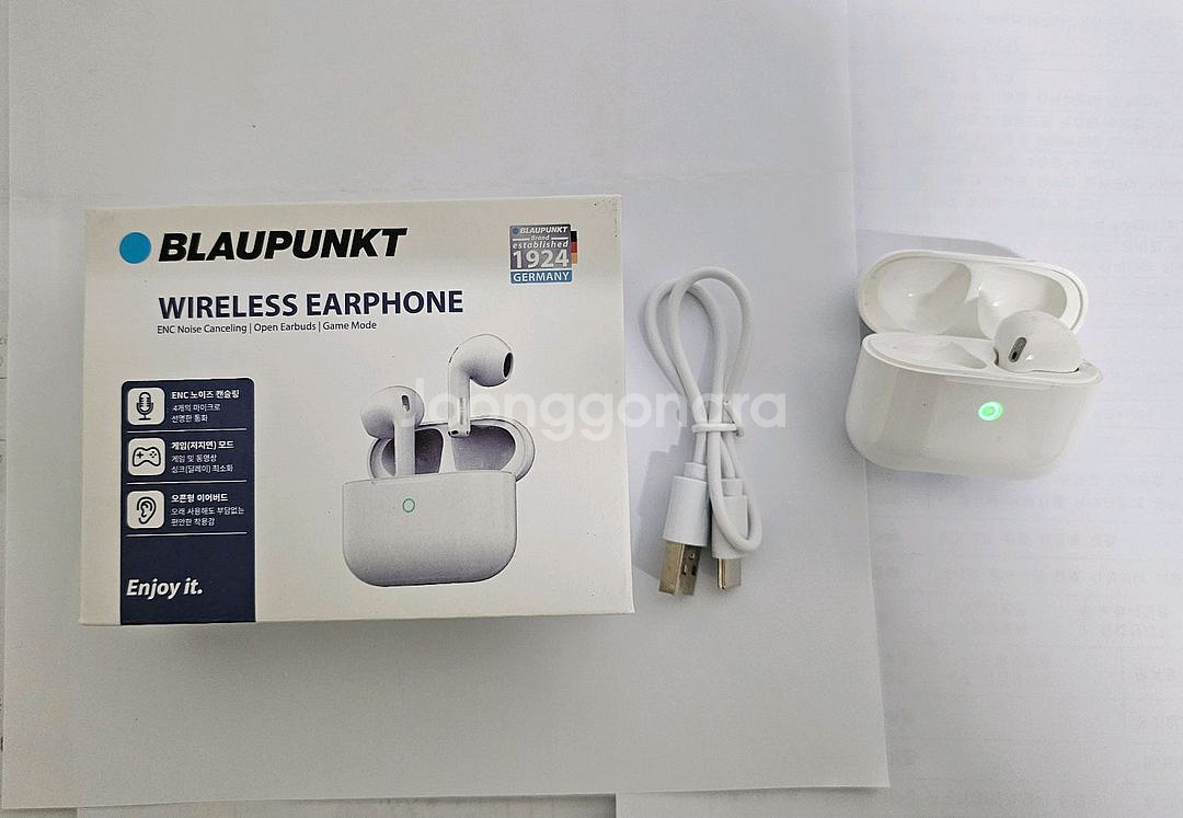 블라우풍트 무선이어폰 충전기--0