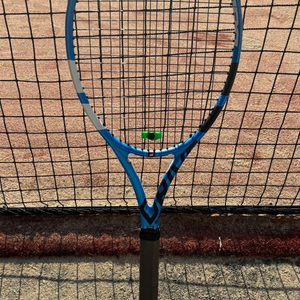 A급 바볼랏 퓨어 드라이브 270g 팝니다.