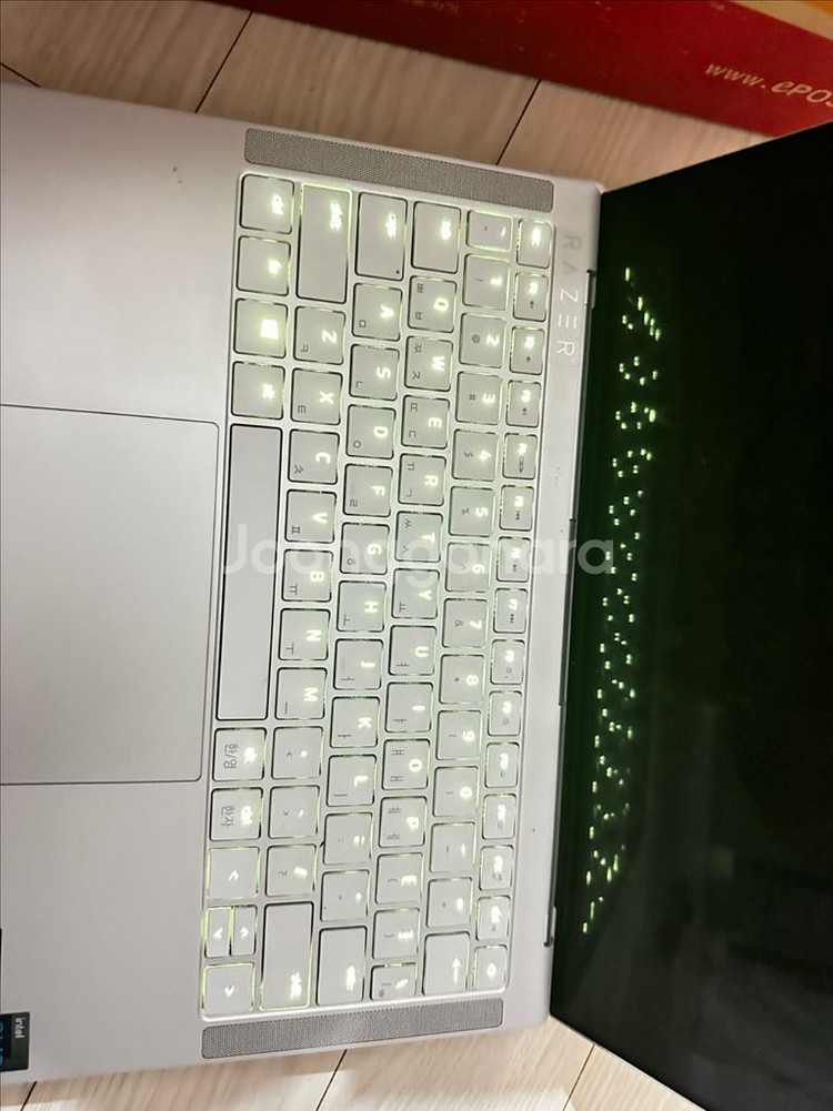 레이져 게이밍 노트북R-R-raz-RZ09-0357--5