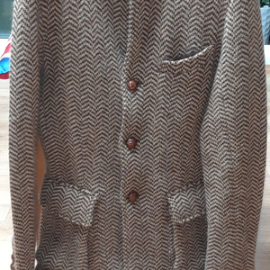 폴로 트위드 자켓 S사이즈 판매합니다.