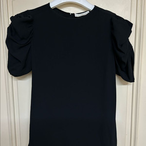 끌로에 실크 블라우스