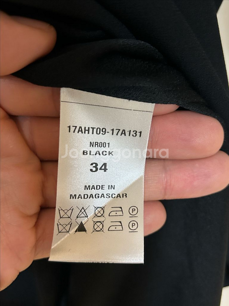 끌로에 실크 블라우스--5