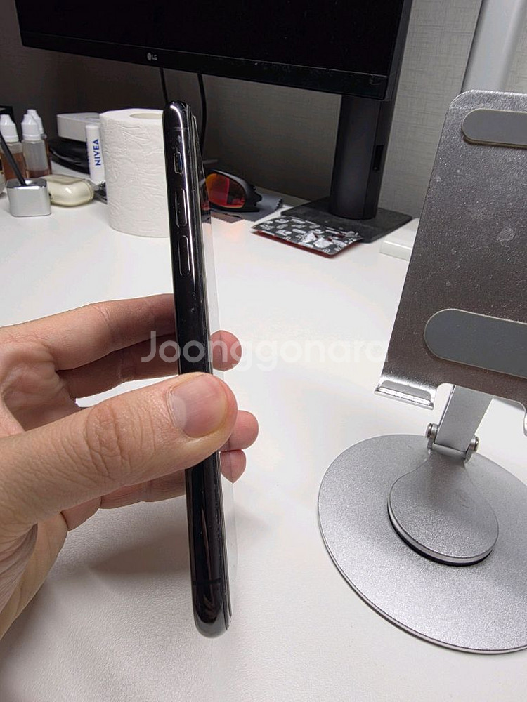 아이폰11PRO 64GB--2