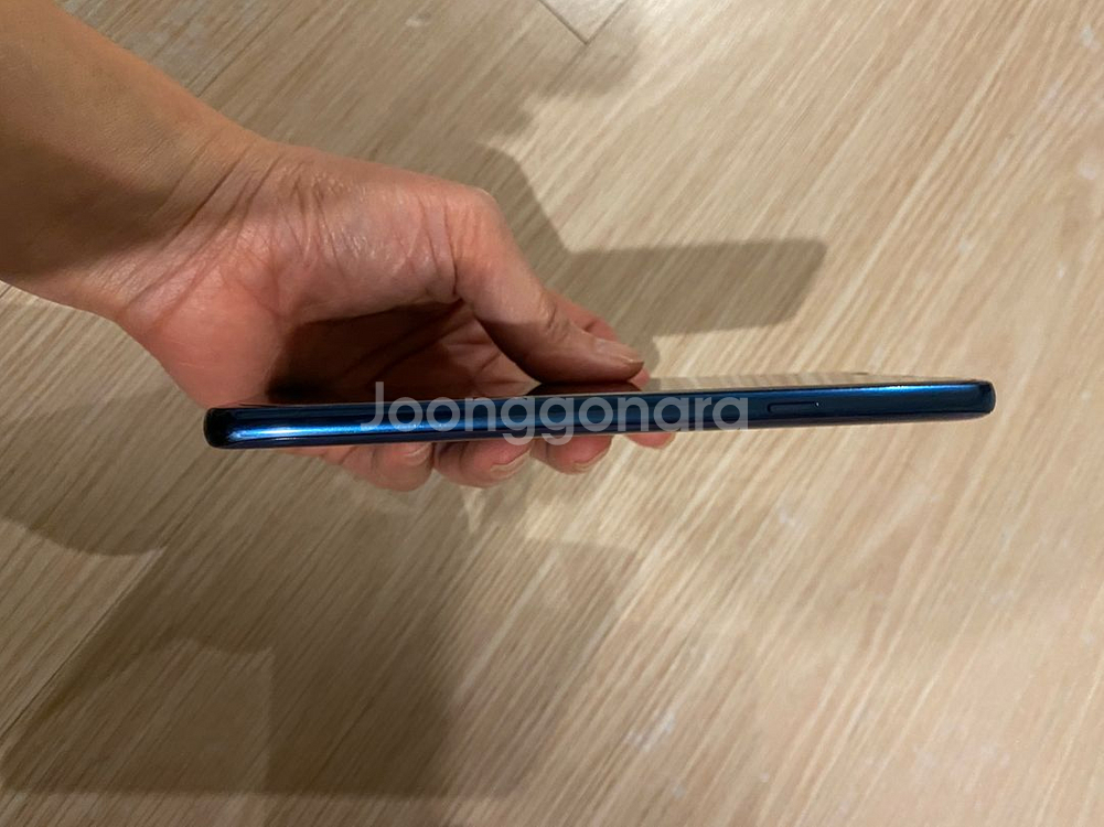 lg g7--2