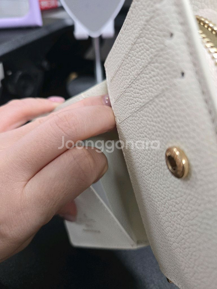 루이비통 반지갑 (클레아 월렛)--8