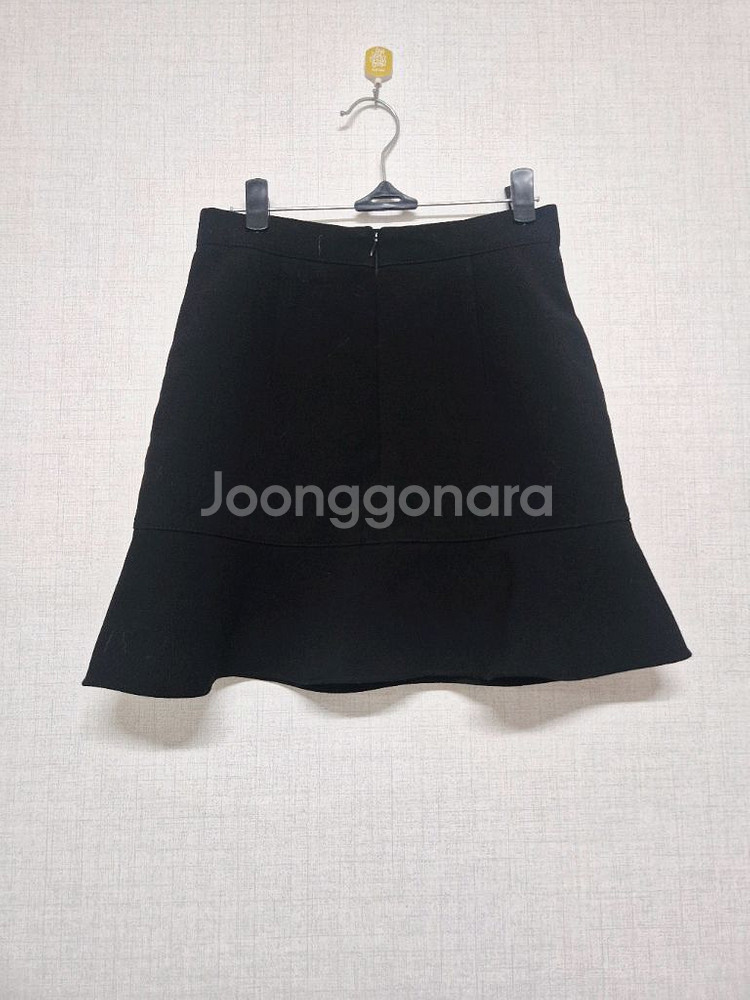 블랙 플레어 스커트--1