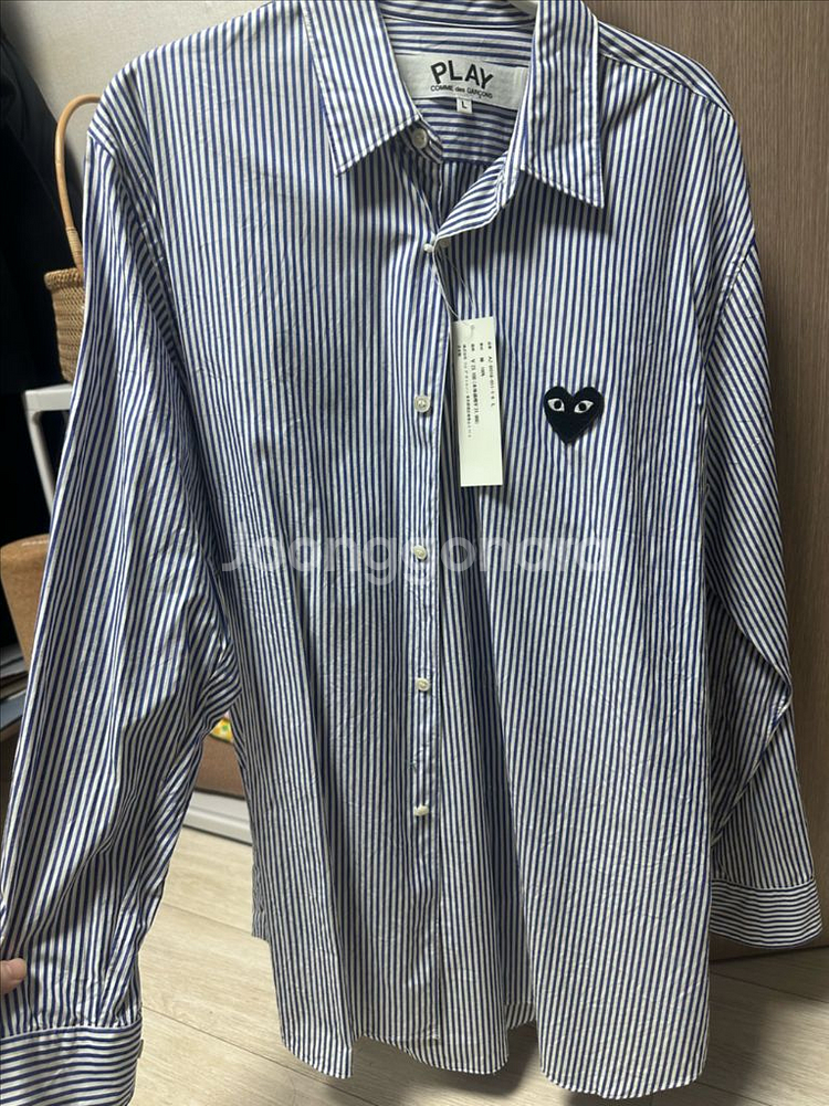 꼼데가르송 스트라이프셔츠 라지사이즈--0