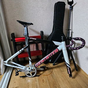 콘스탄틴 어베인 24년식 반차 판매합니다