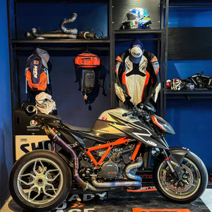 (새상품) KTM 1290 오토바이휠 단조휠 커스텀