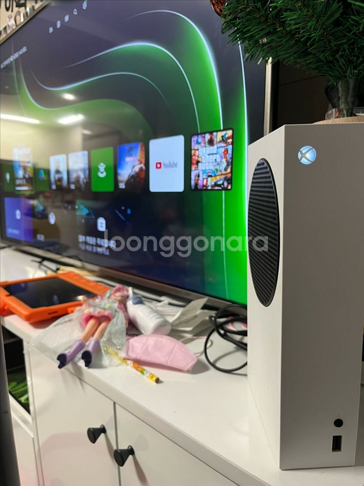 엑스박스 시리즈 S 512GB, 컨트롤러 2개, 충전독--3