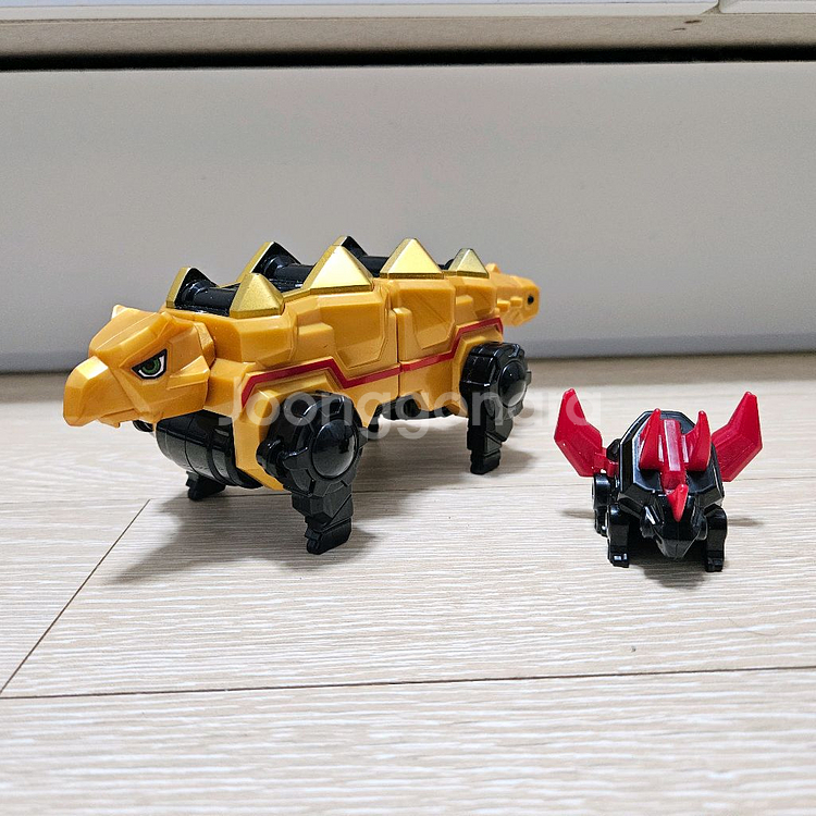 다이노코어 얼티밋 디버스터 판매합니다.--4