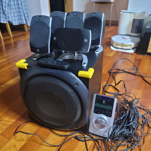 로지텍 5.1채널 스피커 불량 z-5500