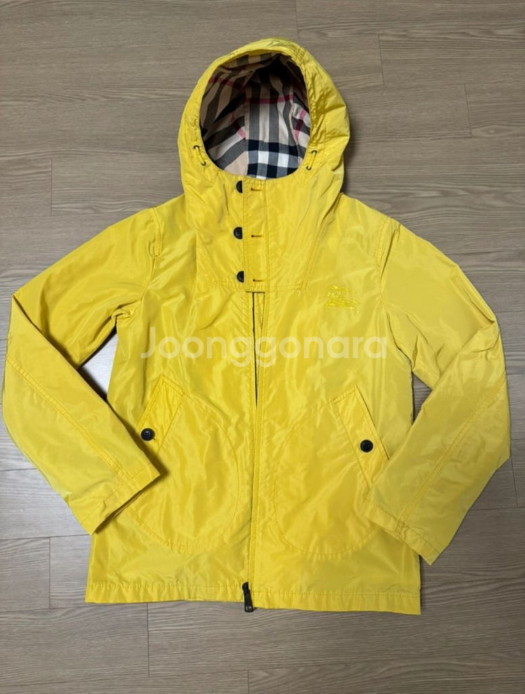 버버리 칠드런 옐로우 후드 자켓--1