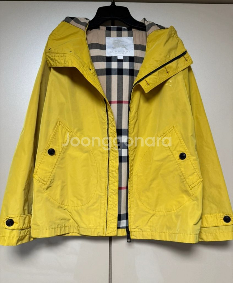 버버리 칠드런 옐로우 후드 자켓--0