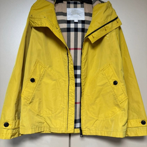 버버리 칠드런 옐로우 후드 자켓