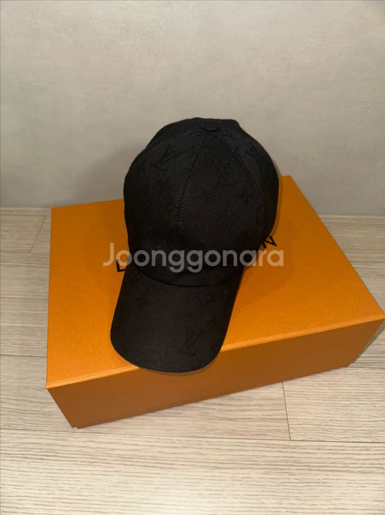 루이비통 모노그램 에센셜 캡 모자--1