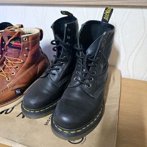 닥터마틴 11822