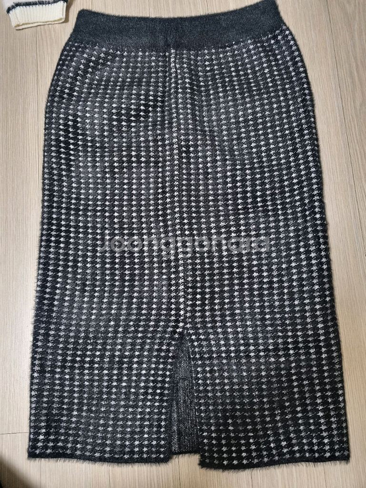 부루앤쥬디 니트 치마 새옷 택포--1