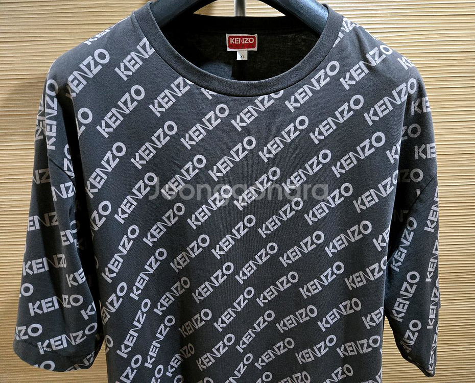 겐조 풀 로고 반팔티 XL. 발렌시아가,펜디,구찌--1