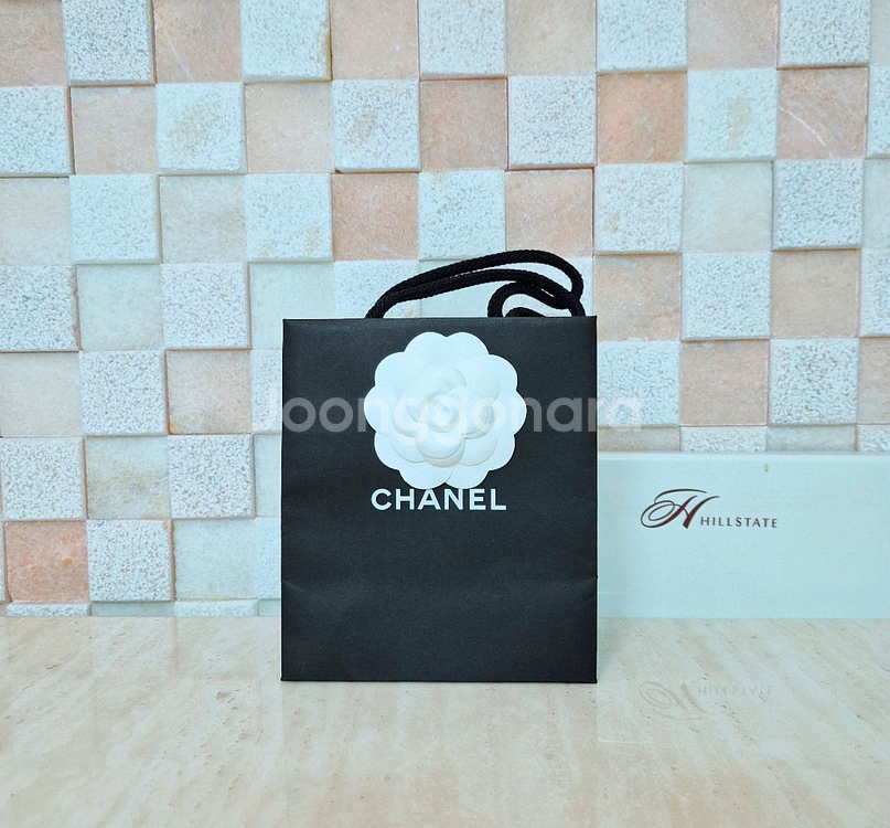 [정품]샤넬 쇼핑백+박스+파우치+까멜리아+리본 풀구성품--8