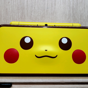 닌텐도2dsxl 피카츄에디션 포켓몬뱅크 친구모아아파트