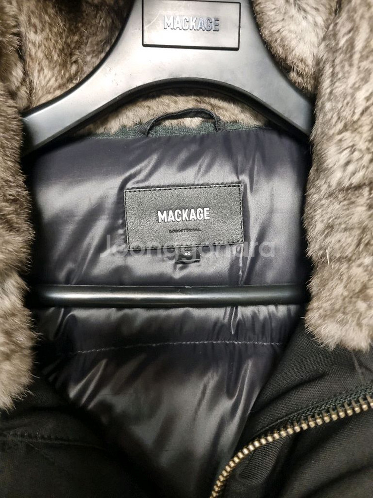 (새상품급)맥케이지 에드워드 실버퍼 패딩[40]--5