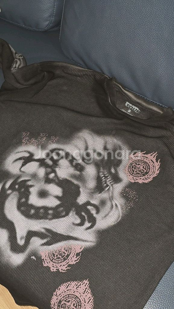 [S] 트래비스 스캇 머천다이즈 롱슬리브 블랙--0