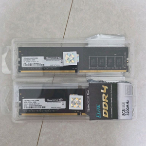 팀그룹 ddr4 8x8 16기가 램 팝니다