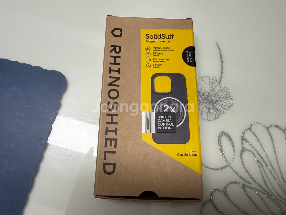 라이노쉴드 아이폰16프로맥스 클래식블랙색상 판매합니다.--0