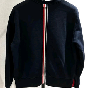 톰브라운 백삼선 네이비 맨투맨