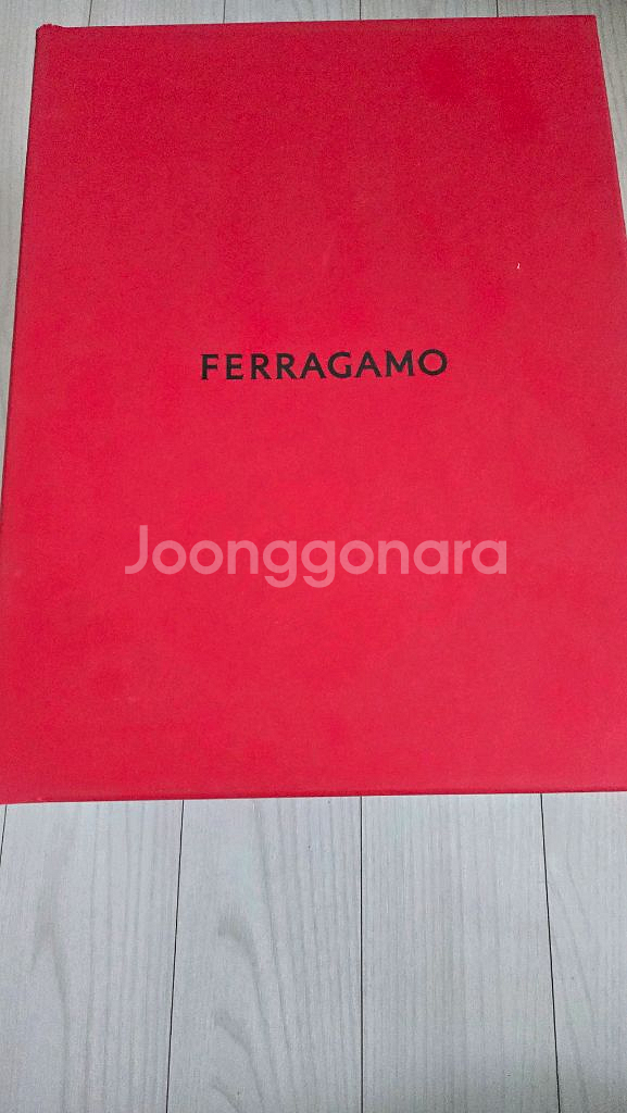 페라가모 니모 니트 스니커즈 265사이즈--2