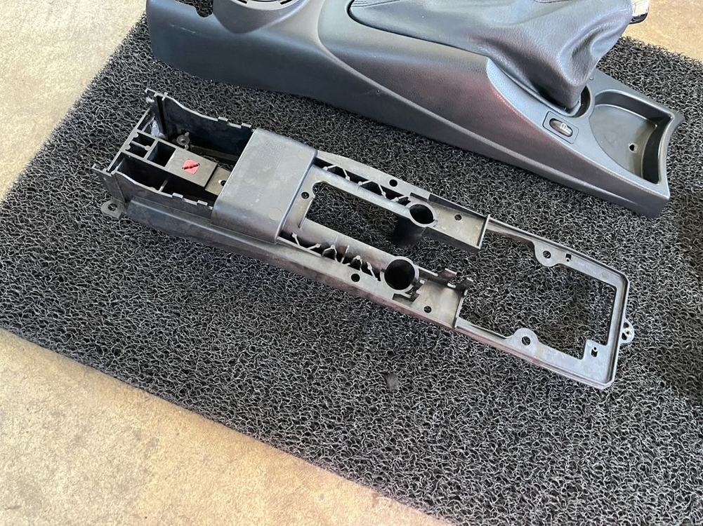 미니쿠퍼 1세대 R53/R50 순정 팔걸이콘솔 판매합니다. 이미지