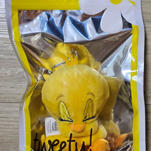 메가박스 굿나잇 트위티 봉제인형 키링 미개봉품