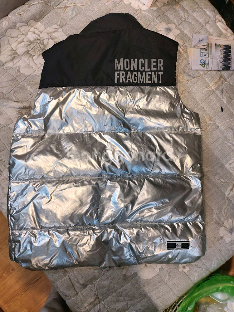 몽클레어 조끼패딩 전품--3