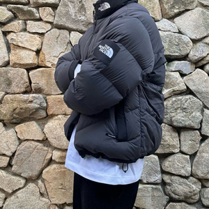 노스페이스 화이트라벨 패딩팔아요