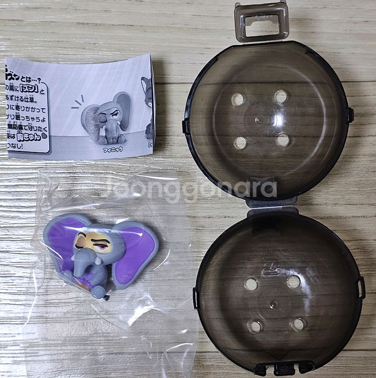 주토피아 피닉 어깨쿵 가챠 피규어--2