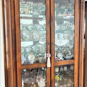 엔틱 수납장 그릇장 장식장