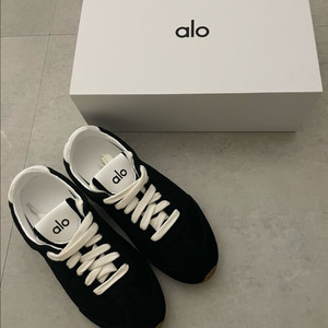 알로 선셋 스니커즈 6.5w