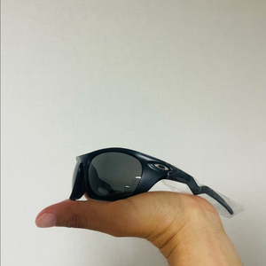 오클리 라테랄리스 선글라스