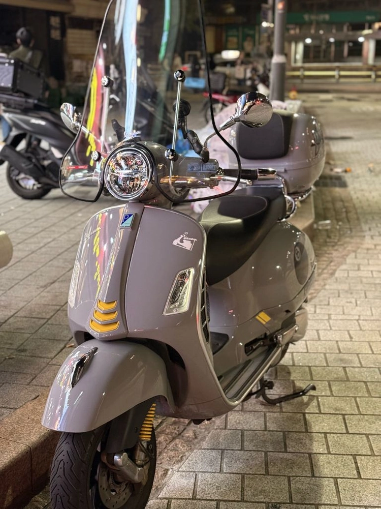 20년식 베스파 gts300 슈퍼테크 이미지