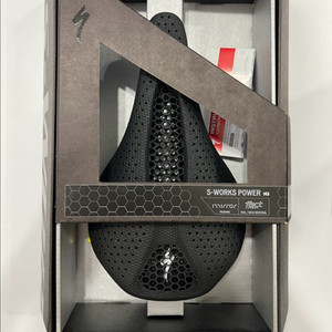 에스웍스 파워 미러안장 143사이즈 새상품 팝니다