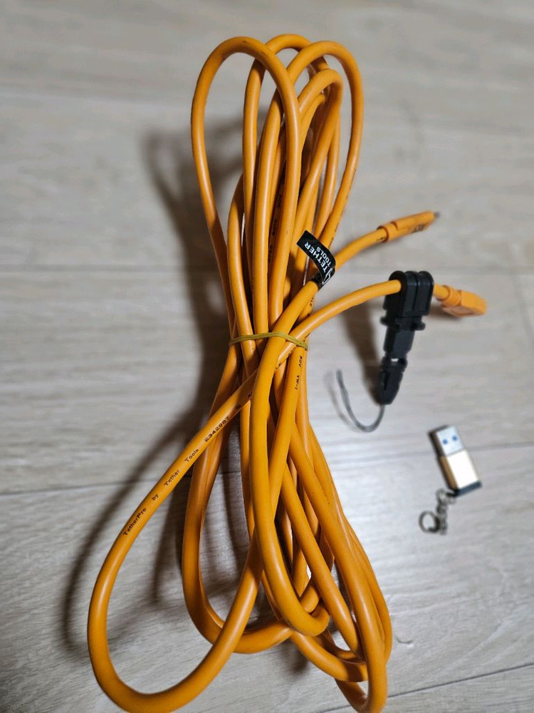 테더툴즈 세 가지 제품 일괄 판매합니다 이미지