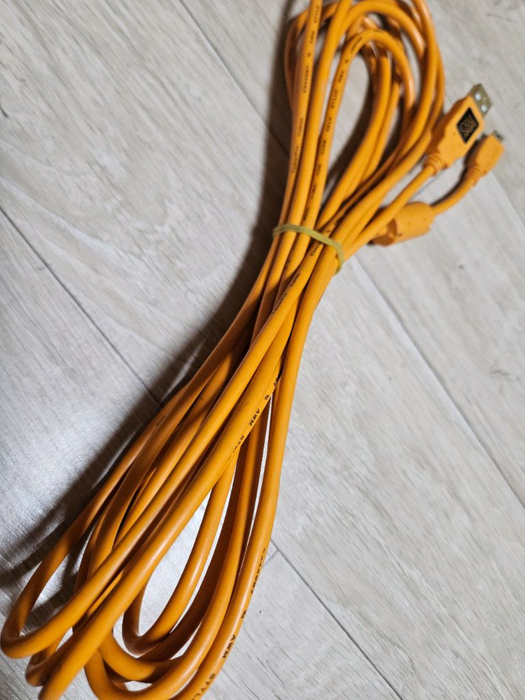 테더툴즈 세 가지 제품 일괄 판매합니다 이미지