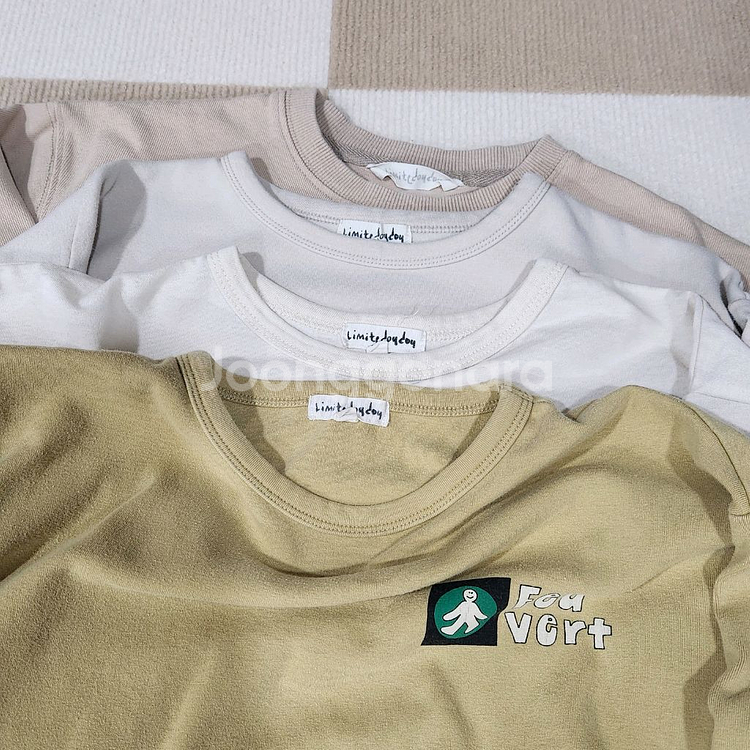 리미떼두두 티셔츠4종 140정도--1