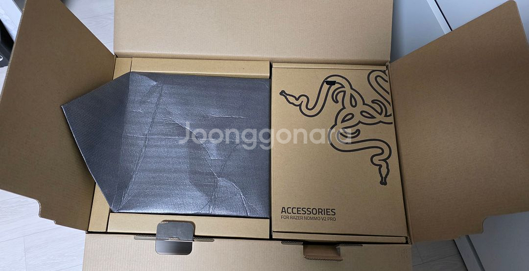 Razer Nommo V2 Pro (정품) 팝니다--1